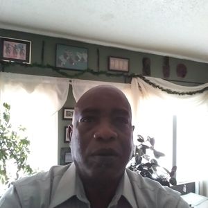 Meet your Posher, Ray